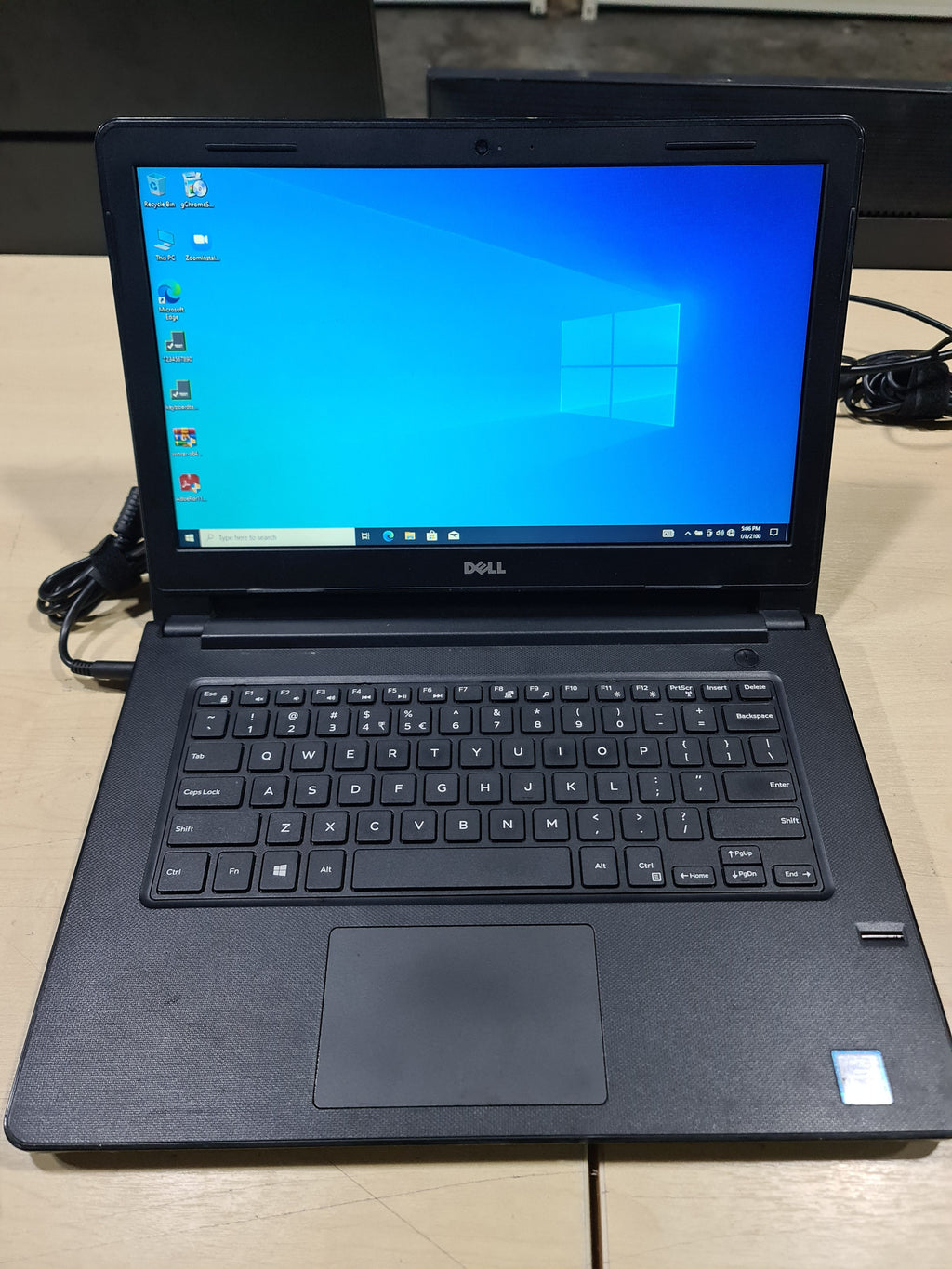[Refurbished] Dell Inspiron 3558, 3468, 3511, 3576, 3515, 3593 Touchscreen 16GB DDR4 RAM 512GB M.2 NVMe SSD