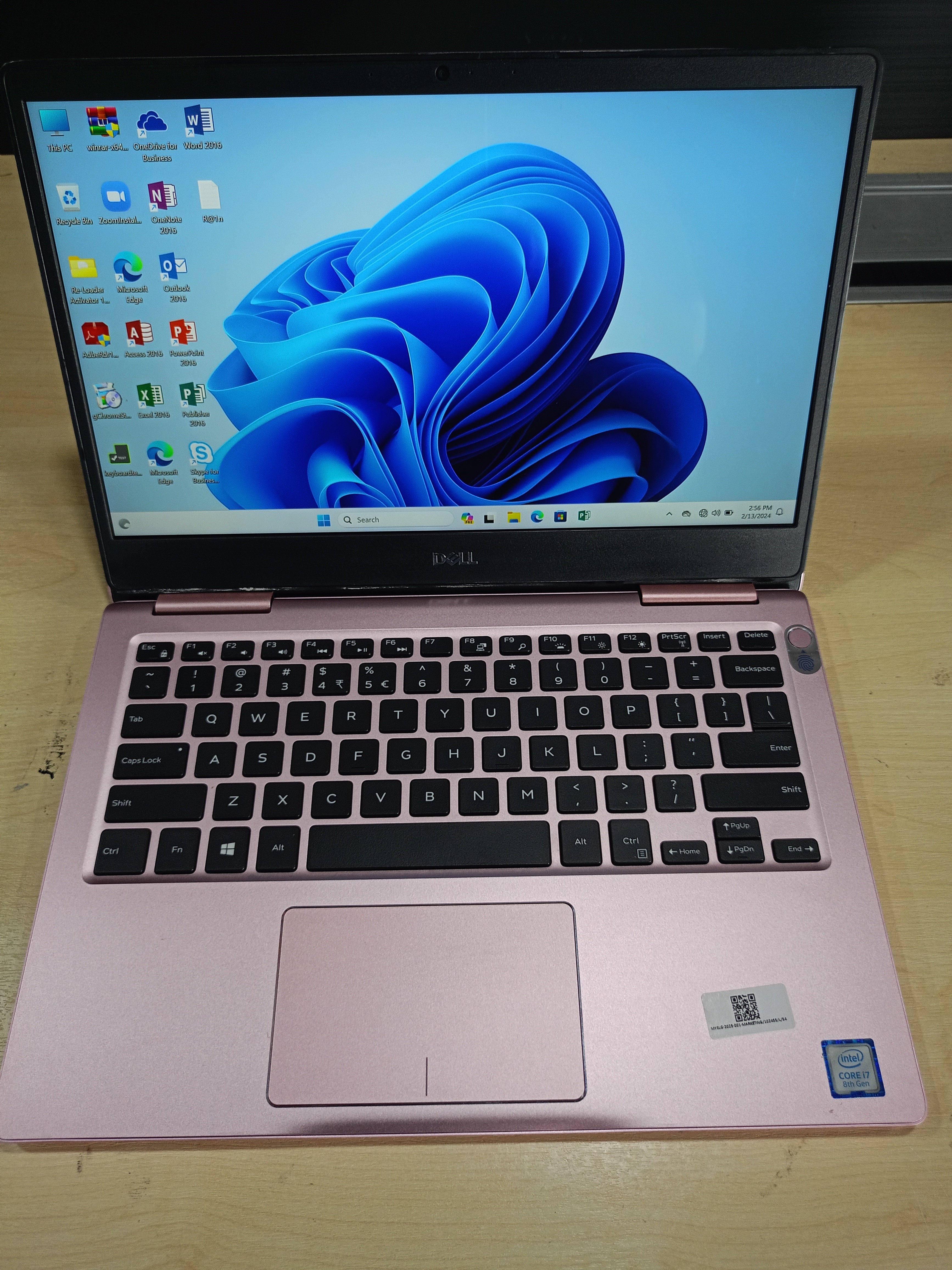 [Refurbished] Dell Inspiron 7368, 7380, 7558 (2 in 1) 16GB DDR4 RAM 512GB M.2 NVMe Laptop