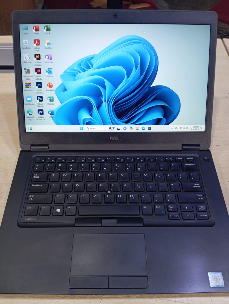 [Refurbished] Dell Latitude 5490, 5480, 5470 Intel Core i5 6th & 7th Gen 16GB RAM 512GB M.2 NVMe Laptop