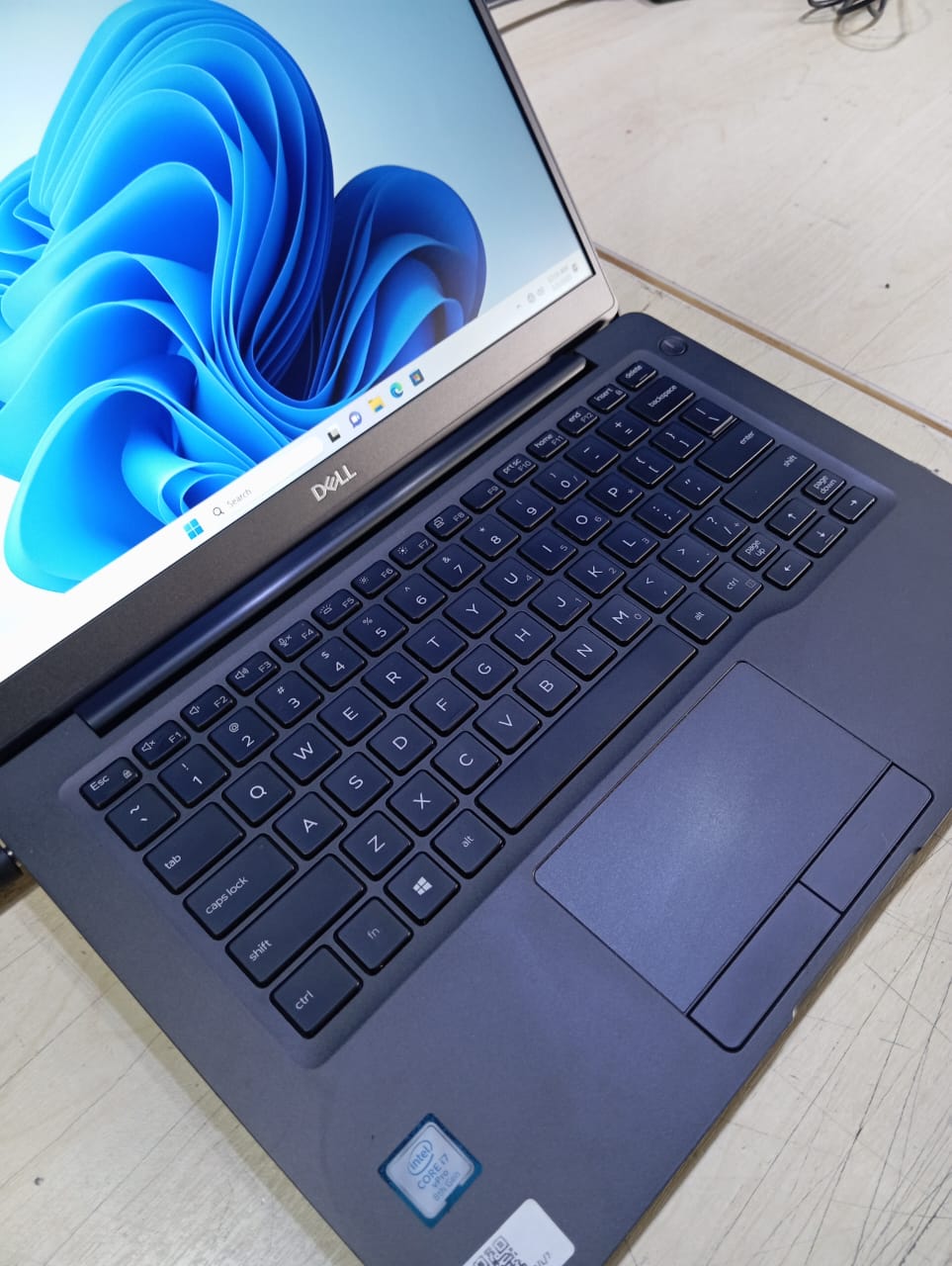 [Refurbished] Dell Latitude 7390, 7300, 7310, 7320 16GB RAM 512GB SSD Laptop