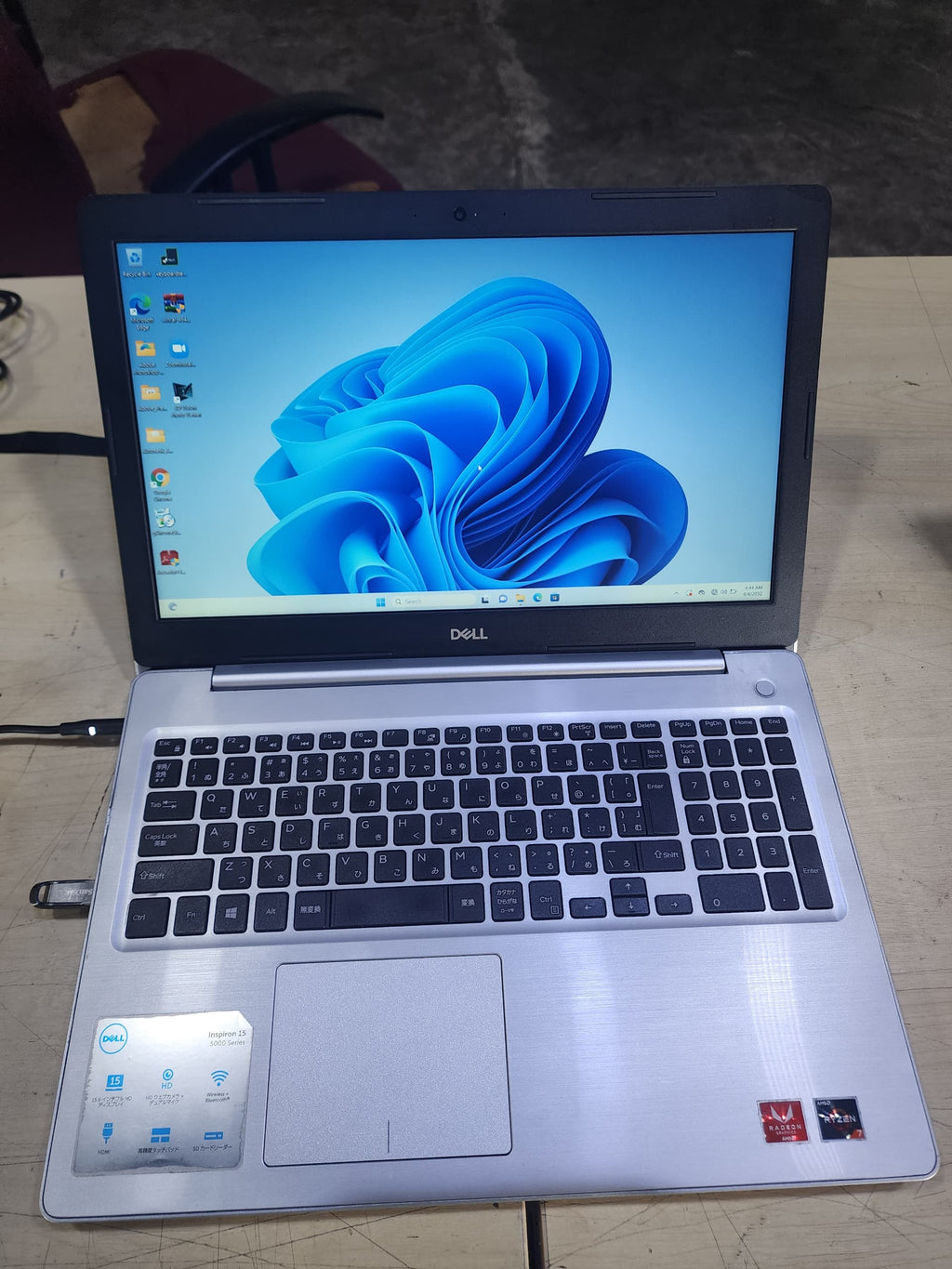 [Refurbished] Dell Inspiron 5010, 5447, 5575 16GB DDR4 RAM 512GB M.2 NVMe SSD Laptop