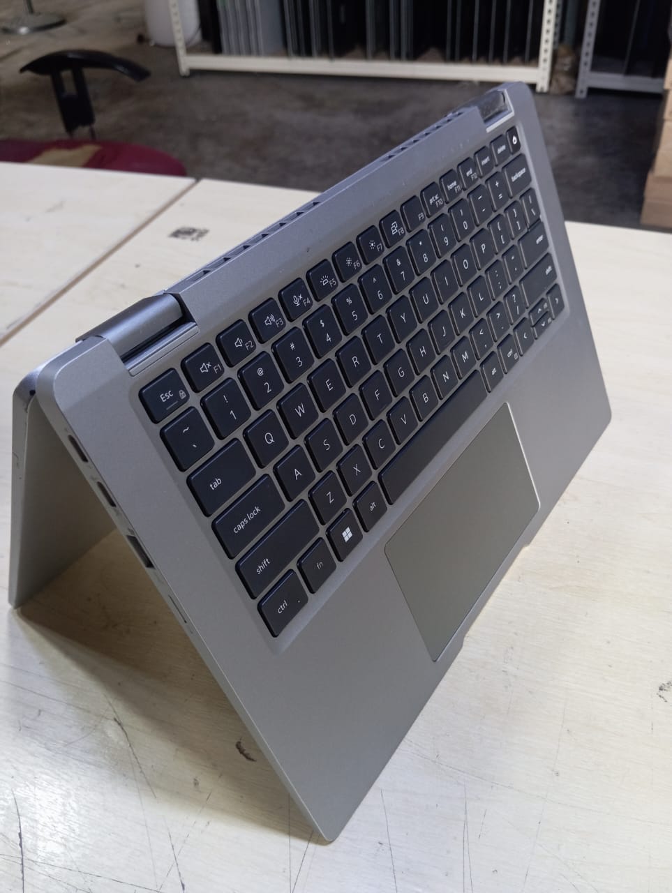 [Refurbished] Dell Latitude 5330 Core i5 12th Generation touchscreen (2in1) 16GB Ram 1TB M.2 NVMe Laptop