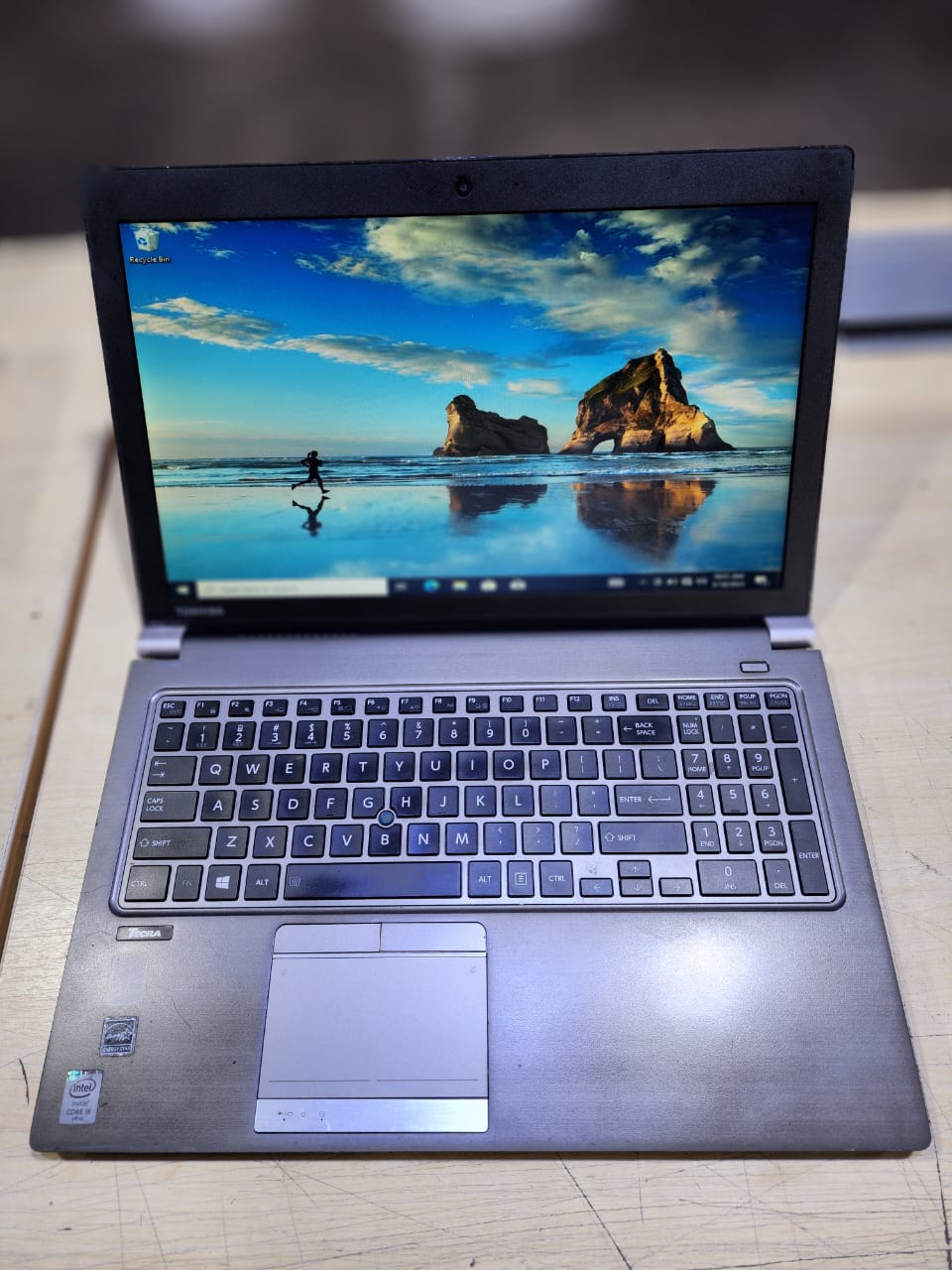 [Refurbished] Toshiba Portege Z50, Dynabook R731 Intel Core i5 8GB RAM 512GB SSD Budget Laptop