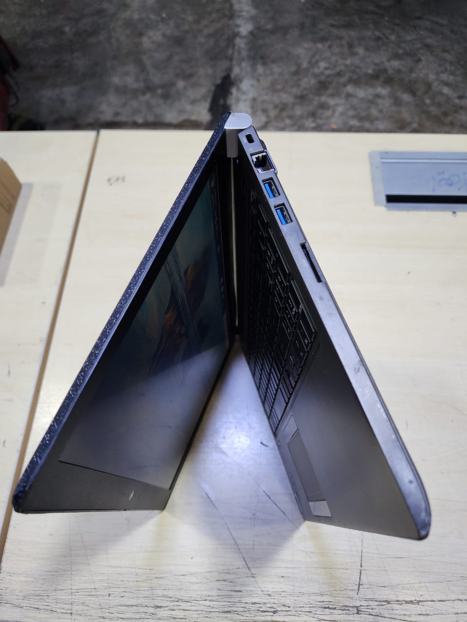 [Refurbished] Toshiba Portege Z50, Dynabook R731 Intel Core i5 8GB RAM 512GB SSD Budget Laptop