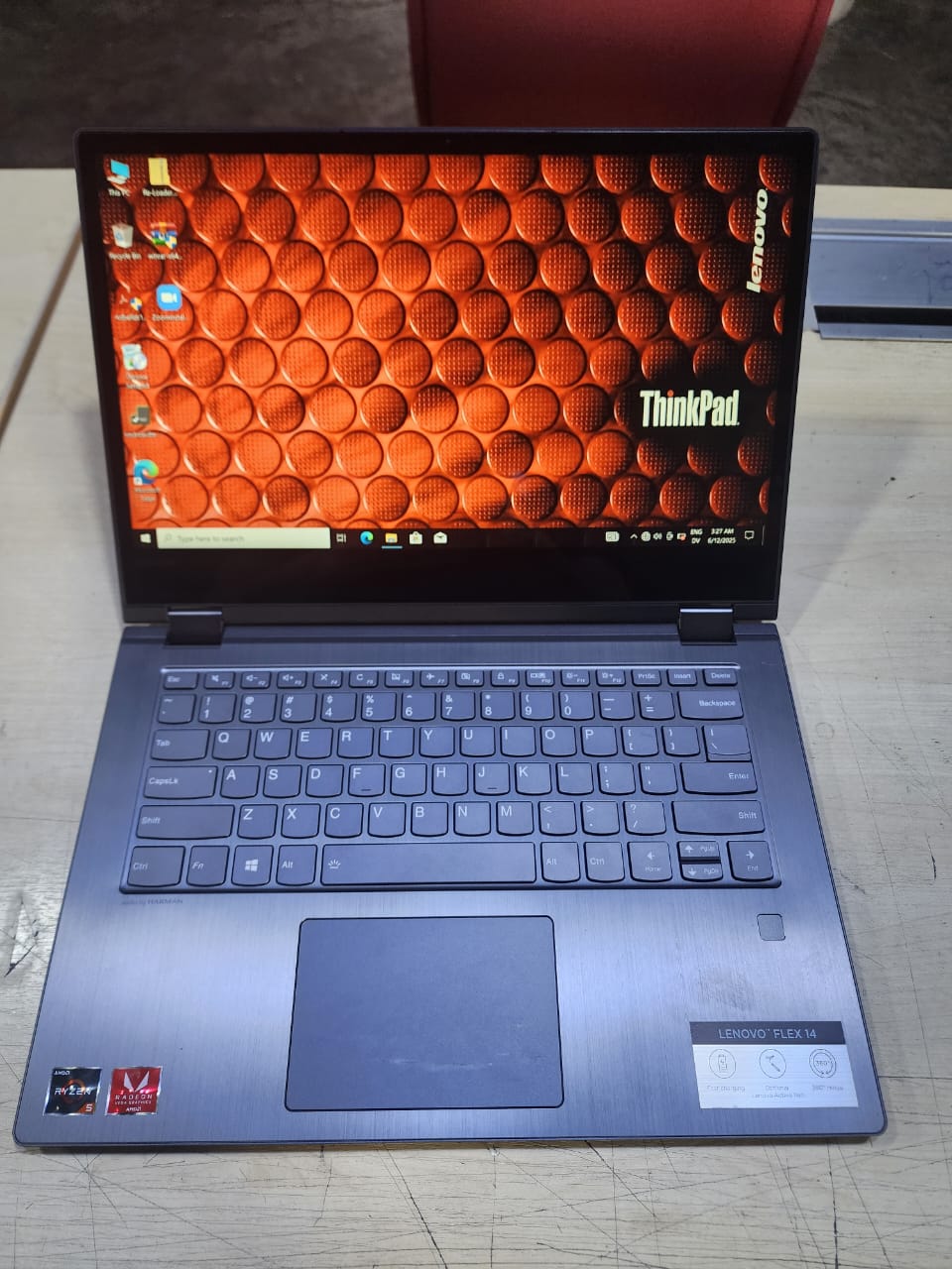 [Refurbished] Lenovo Ideapad Flex 6, 330 AMD Radeon (2 in 1) Touchscreen 16GB RAM 512GB SSD Laptop