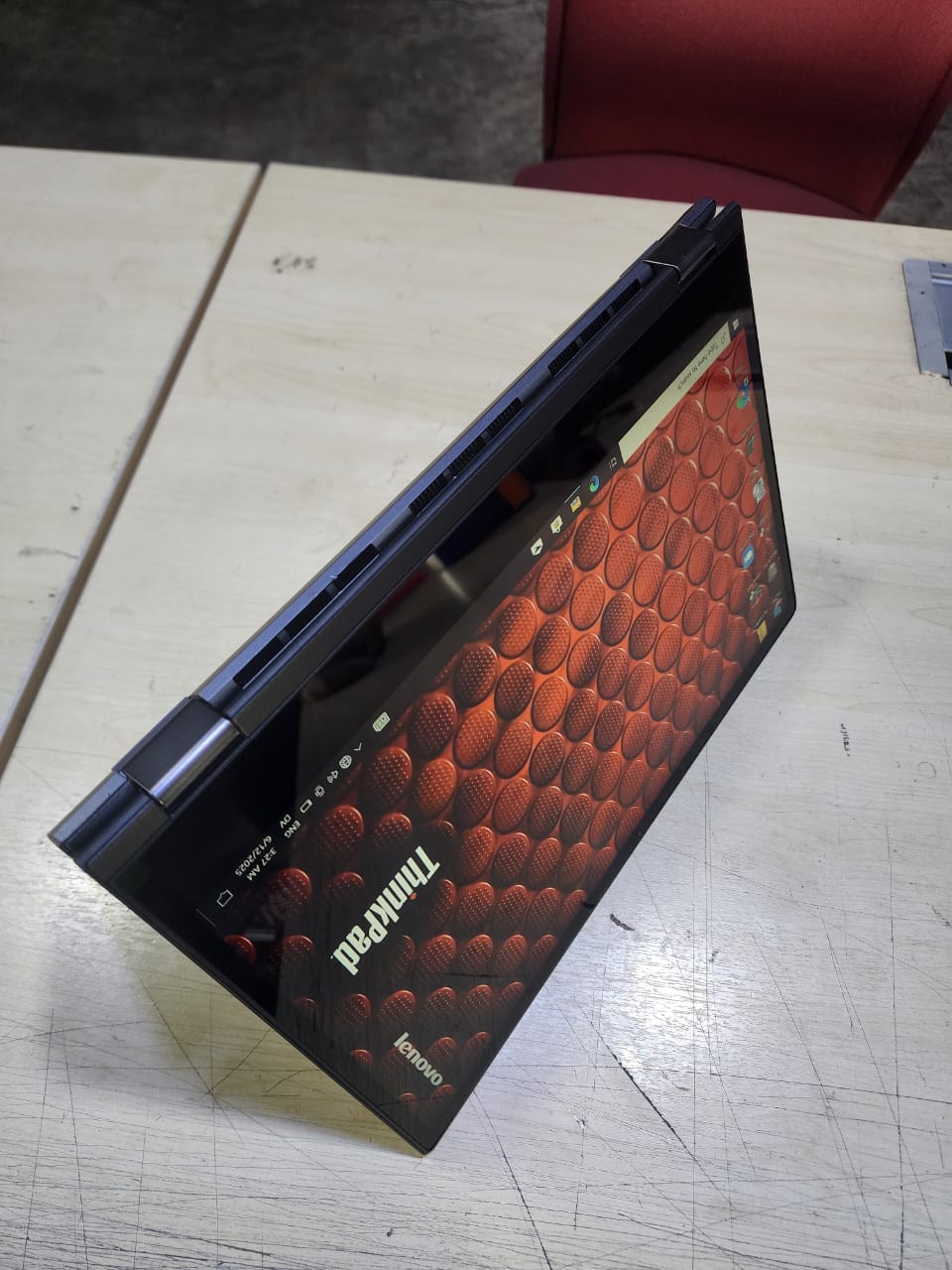 [Refurbished] Lenovo Ideapad Flex 6, 330 AMD Radeon (2 in 1) Touchscreen 16GB RAM 512GB SSD Laptop