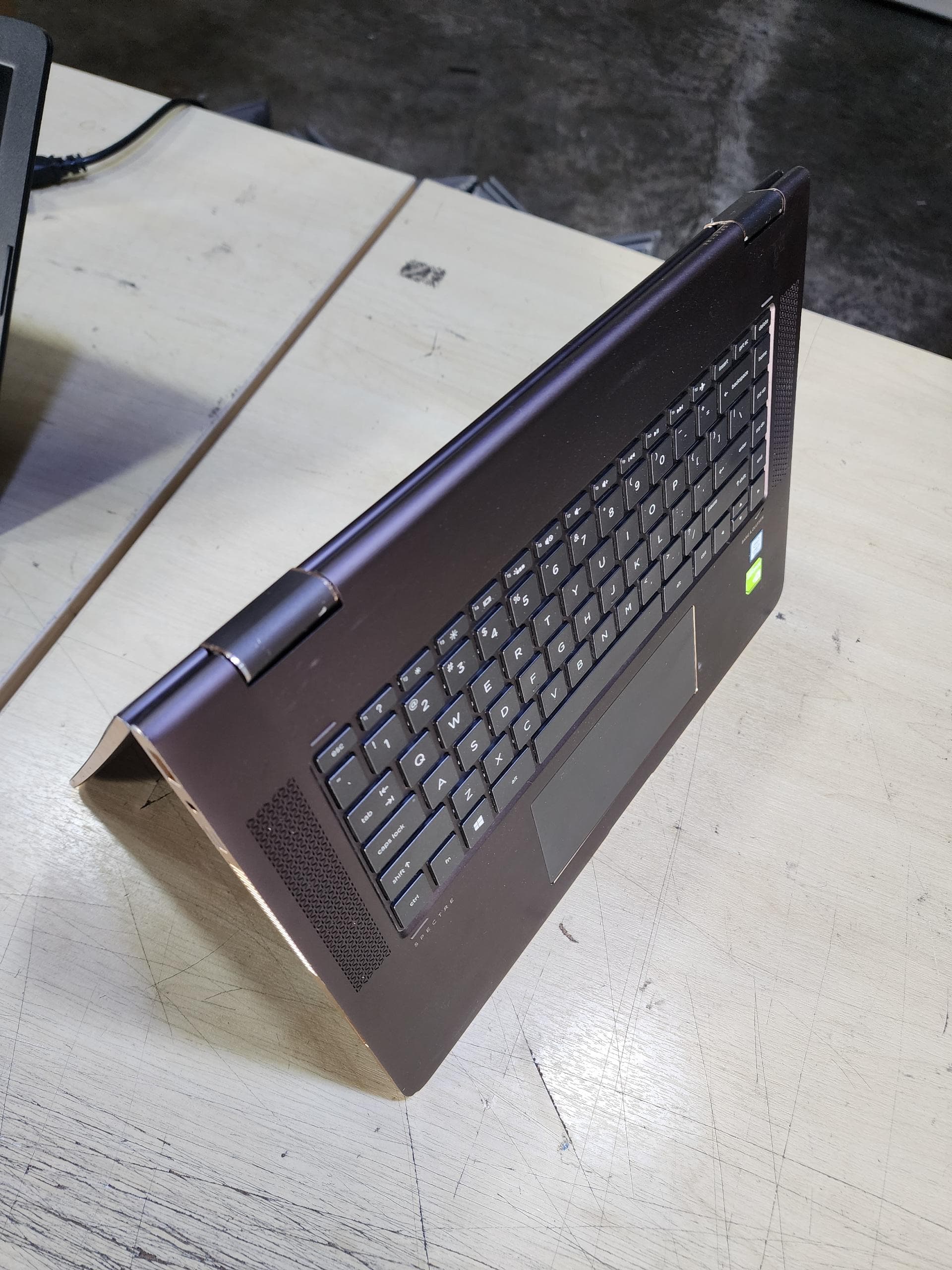 [Refurbished] HP Spectre X360 15-BL100DX, 15-BL1012DX Nvidia Graphics 16GB DDR4 RAM 512GB M.2 NVMe SSD Gaming Laptop