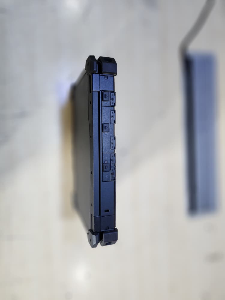 [Refurbished] Dell Latitude Rugged Extreme  14-5414, 14-5404, 12-7204 16GB RAM 512GB SSD Outdoor Robust Laptop