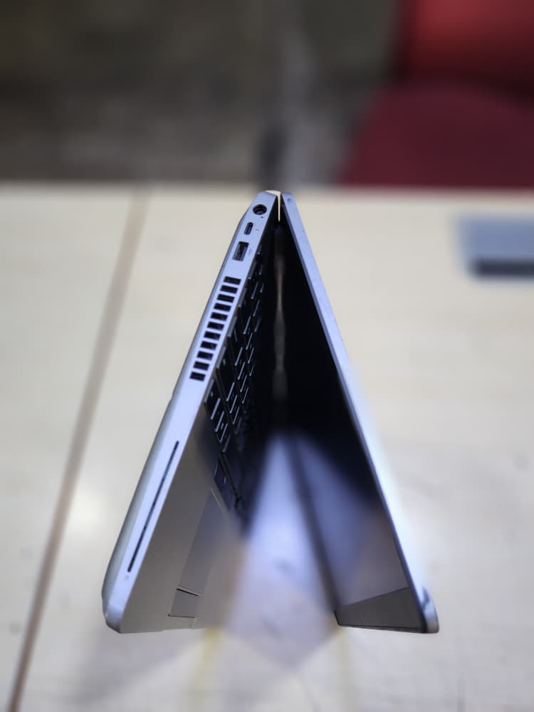 [Refurbished] Dell Precision 3511, 3541 Nvidia Quadro P620 4GB DDR5 Gaming Laptop