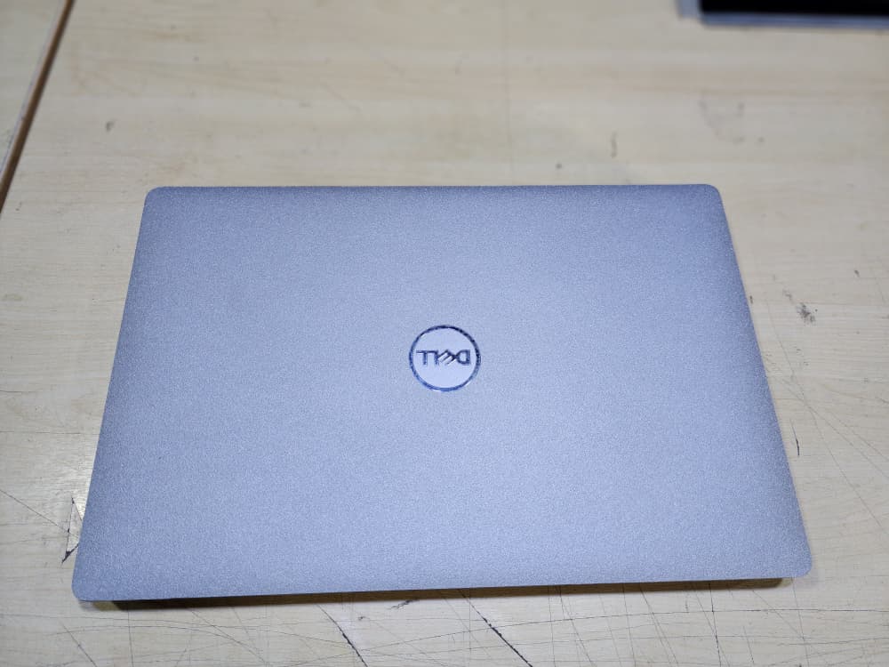 [Refurbished] Dell Precision 3511, 3541 Nvidia Quadro P620 4GB DDR5 Gaming Laptop