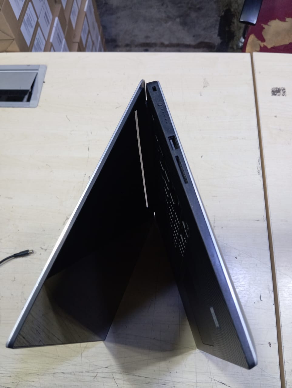 [Refurbished] Dell XPS 13-9360 i7 7th Touchscreen, 15-9570, 15-9560 i7 8th Nvidia 16GB DDR4 RAM 512GB M.2 SSD