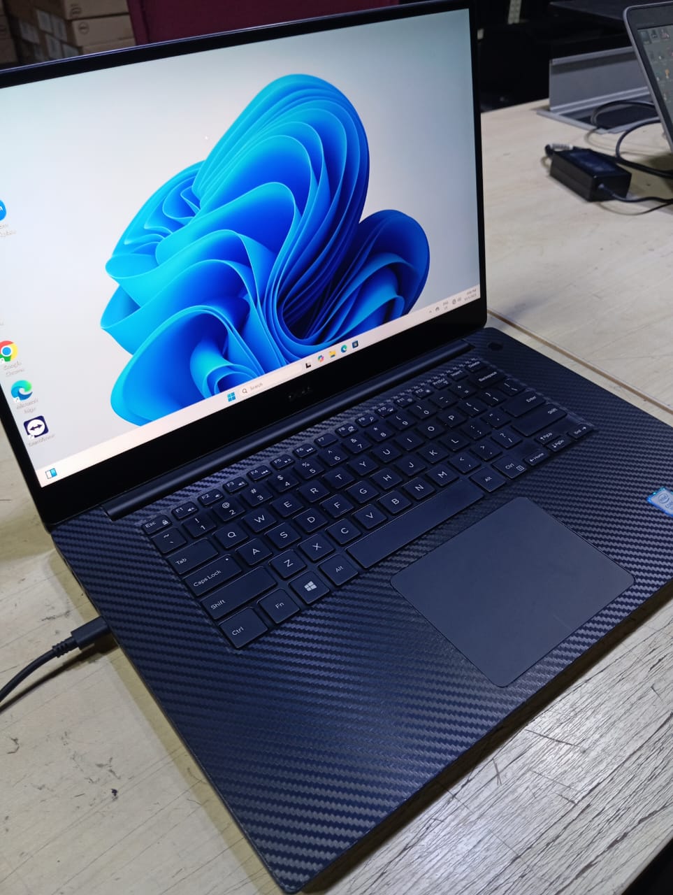 [Refurbished] Dell XPS 13-9360 i7 7th Touchscreen, 15-9560 i7 8th Nvidia 16GB DDR4 RAM 512GB M.2 SSD