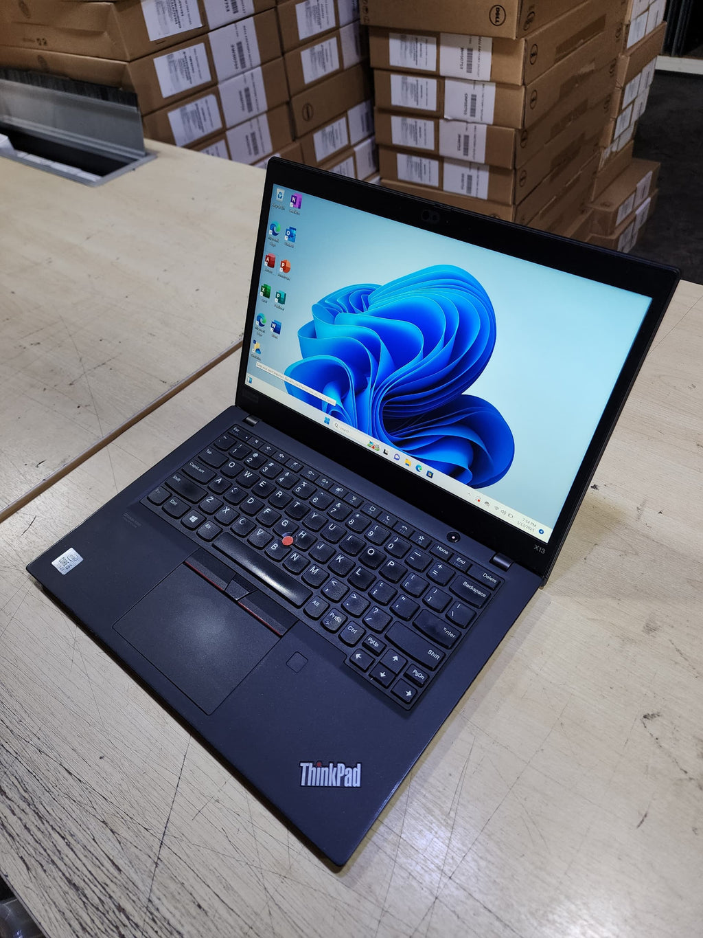 [Refurbished] Lenovo Thinkpad X13, X390 Intel Core i5 Touchscreen 16GB DDR4 RAM 512GB M.2 NVMe SSD