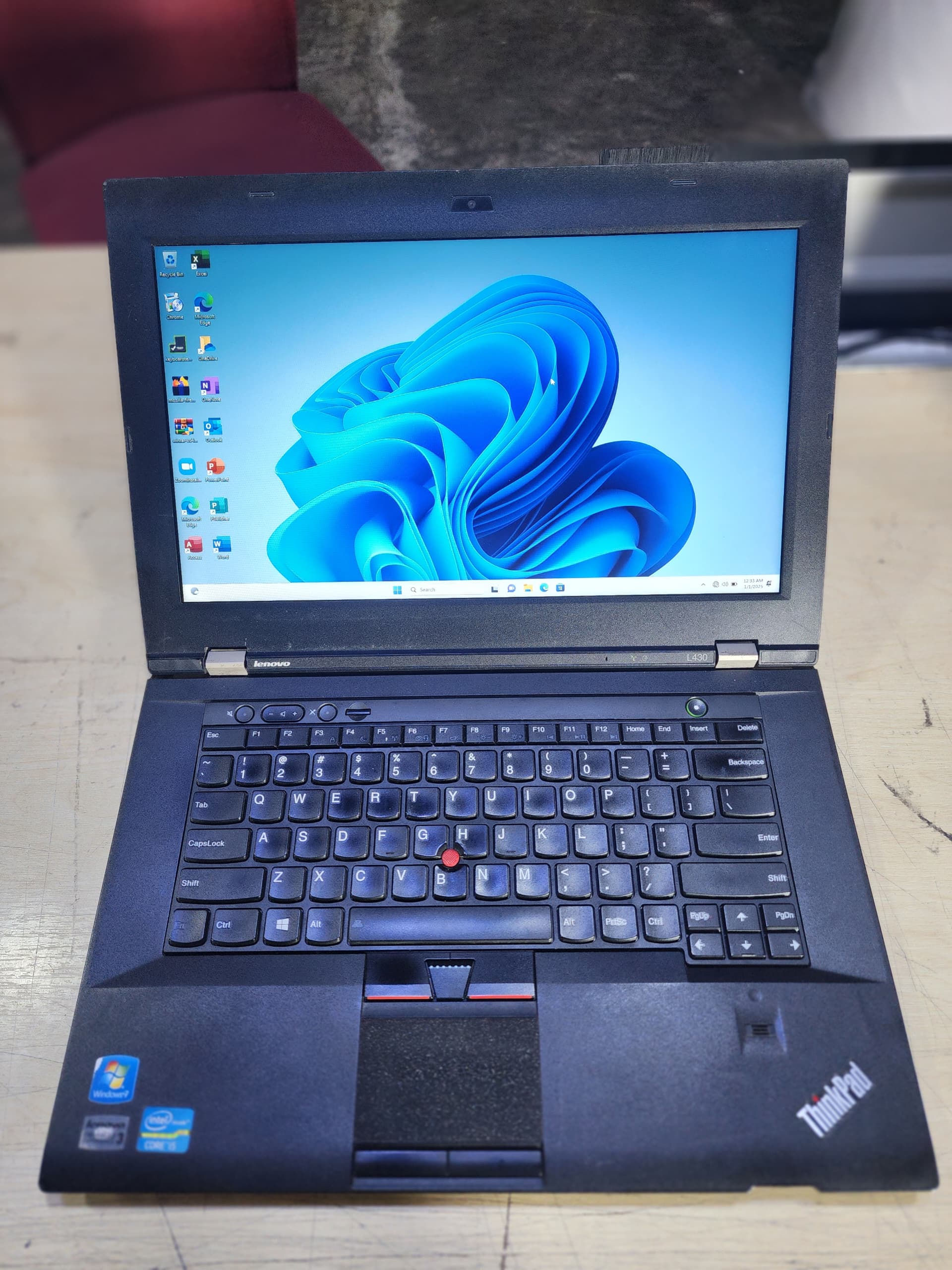 [Refurbished] Lenovo Thinkpad T470s, T480s, L430 Intel Core i5 16GB RAM 512GB SSD Laptop