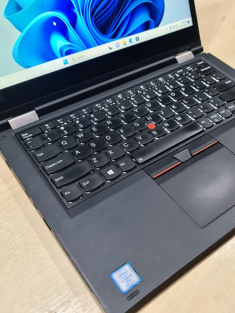 [Refurbished] Lenovo Thinkpad Yoga 370, 260, 380 16GB RAM 512GB SSD Flip 360° Laptop