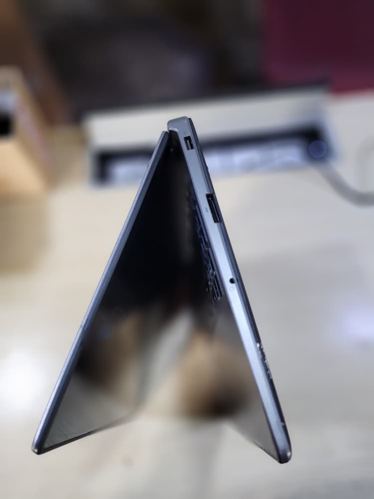 [Refurbished] Acer Aspire One M5-583p 8GB RAM 512GB SSD Budget Laptop