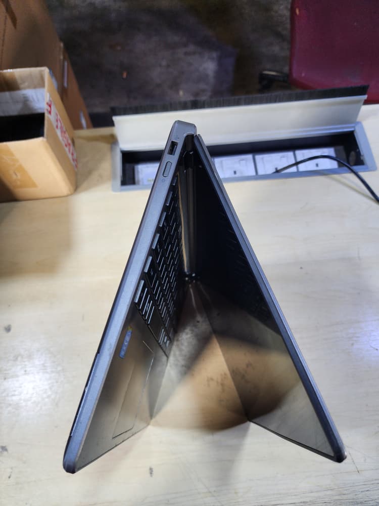 [Refurbished] Acer Aspire One M5-583p 8GB RAM 512GB SSD Budget Laptop